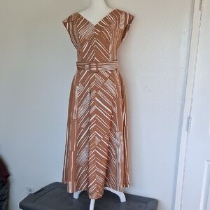 Calvin Klein Tan and White Midi Dress